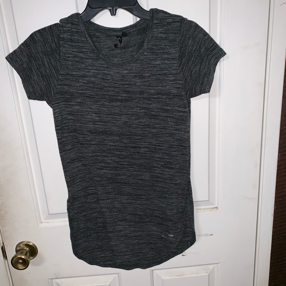 Basic tee